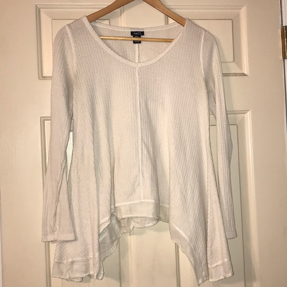 Rue21 white long sleeve